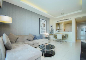 Spacious 1BR Apartment in Damac Paramount Towers BB